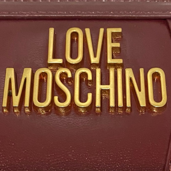 MOSCHINO Love Moschino Gold Logo Zip-Around Wallet 
Authentic NWT - Picture 2 of 15